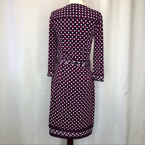 White House Black Market classic wrap dress all-over geometric op art pattern 2 - Picture 4 of 7